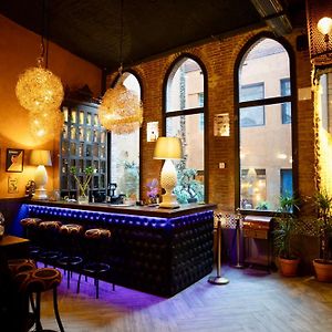 Hotel Lincoln Lounge